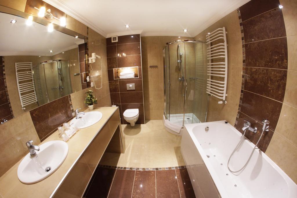 Hotel City Grudziadz Room photo